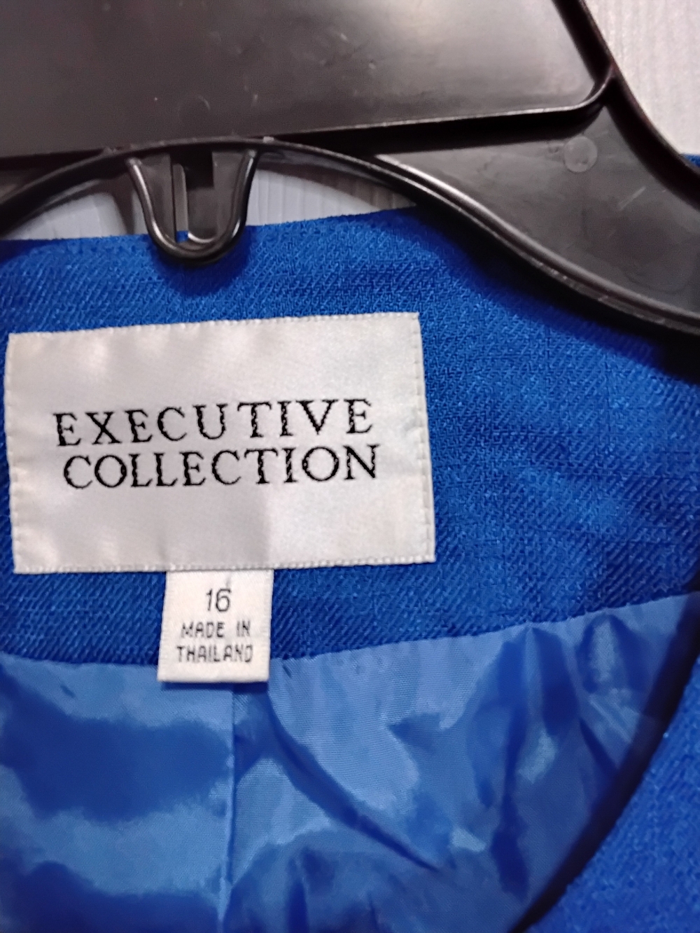 Women’s Short Sleeve Blue Jacket - Picture 6 of 9